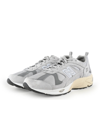 New Balance Sneakers Beige 349189
 Maat 46½
 