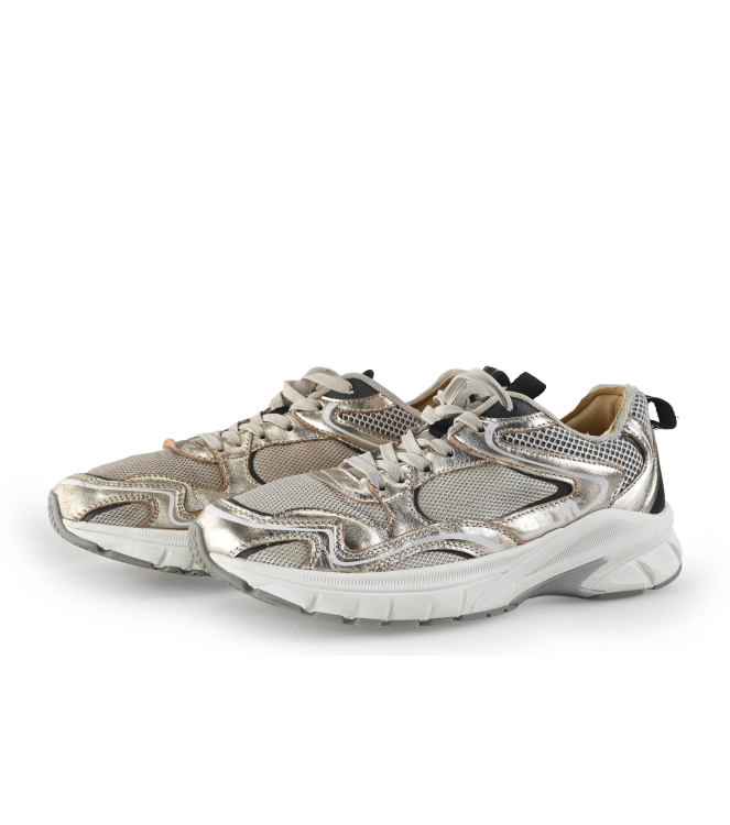 Maruti Sneakers