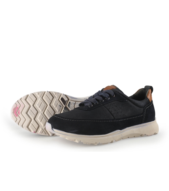 Outfielder Sneakers