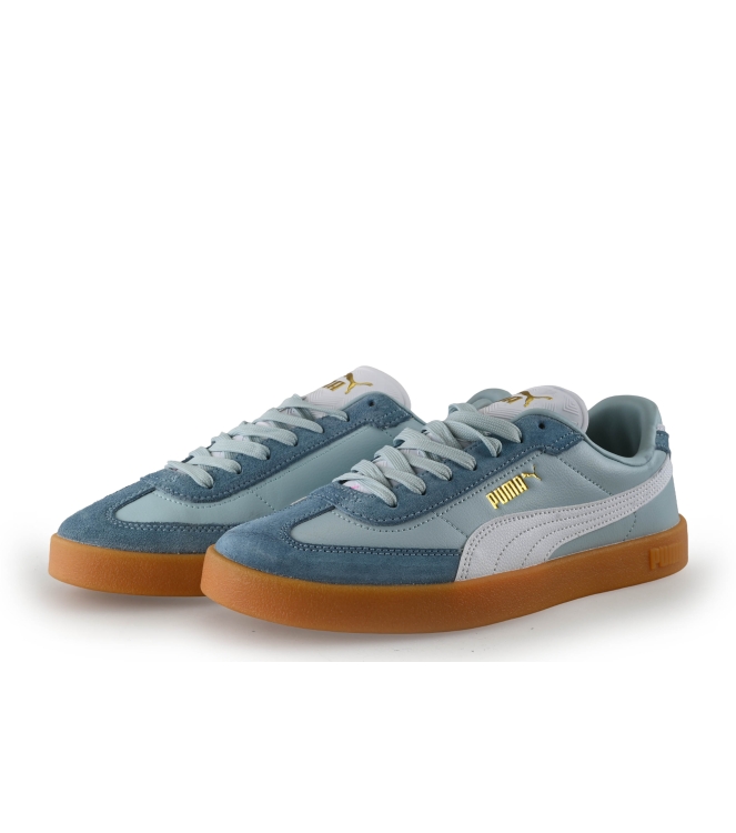 Puma Sneakers