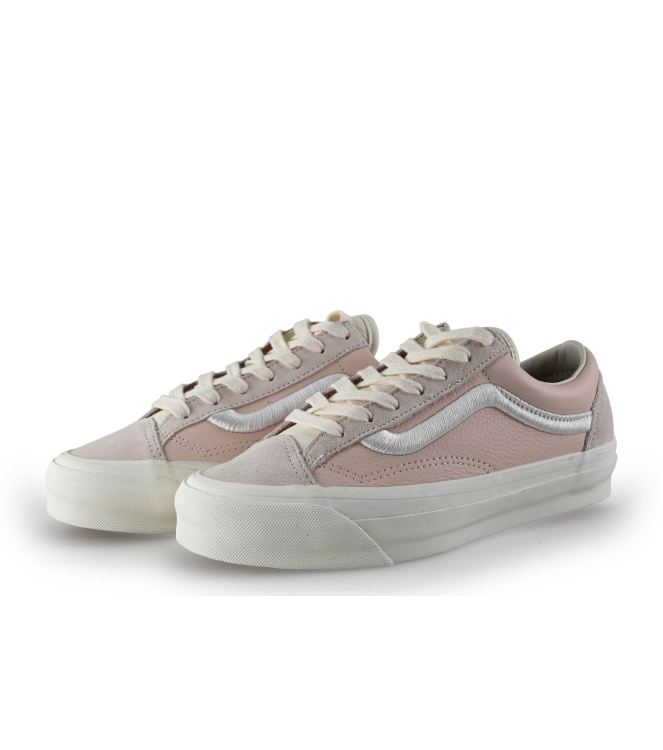 Vans Sneakers