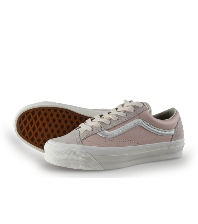 Vans Sneakers