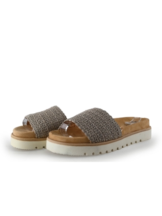 Mustang Slippers Bruin 349624
 Maat 40
 