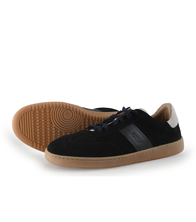 Manfield Sneakers