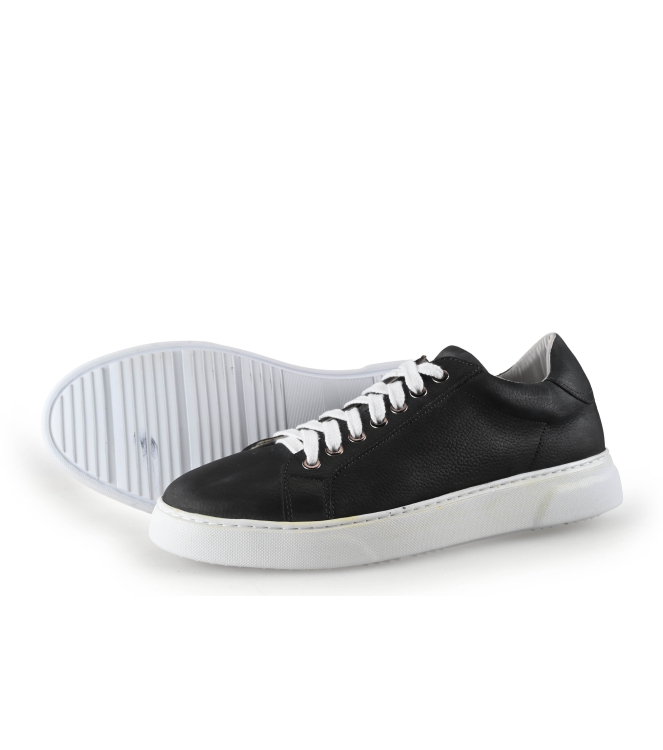 Manfield Sneakers
