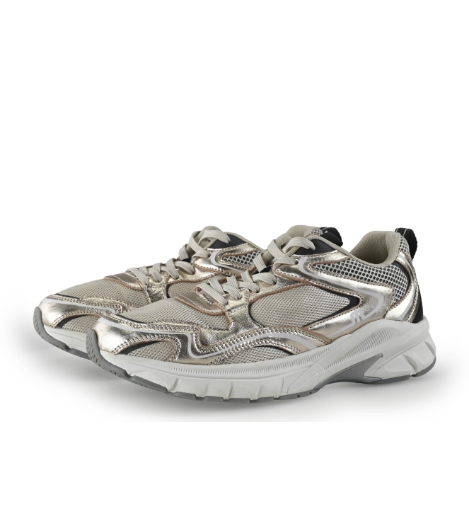 Maruti Sneakers