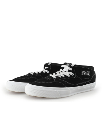 Vans Hoge sneakers Zwart 350335
 Maat 47
 