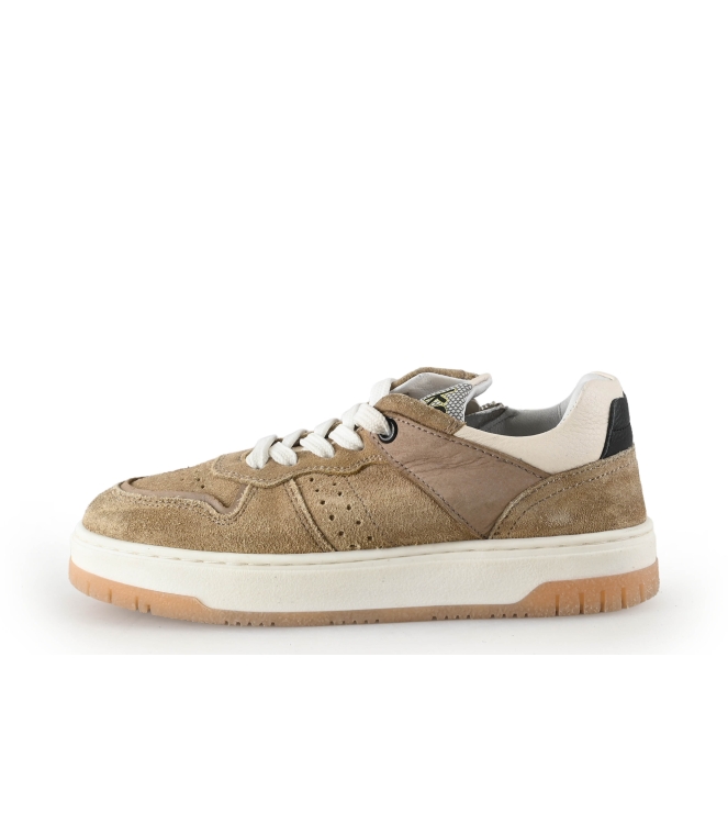 IK-KE Sneakers
