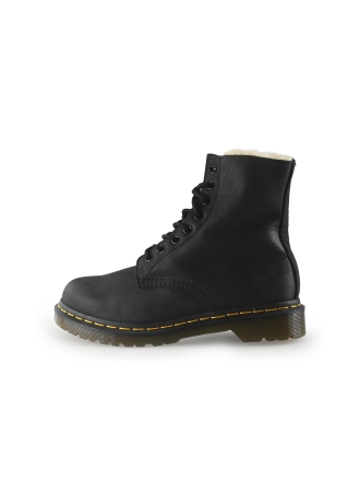 Dr. Martens Veterboots Zwart 350490
 Maat 39
 