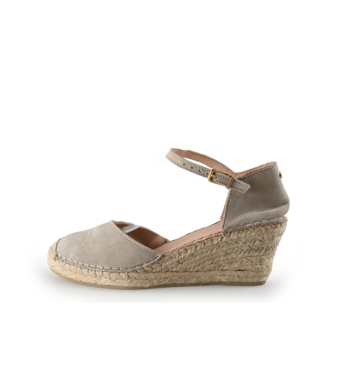 Fred de La Bretoniere Pumps