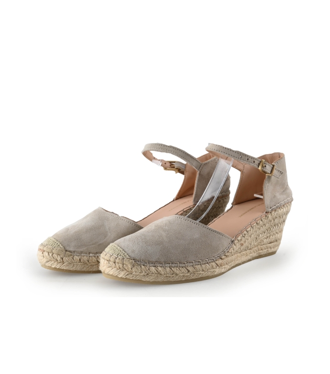 Fred de La Bretoniere Pumps