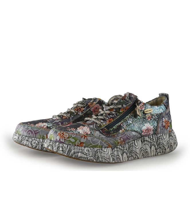 Laura Vita Sneakers