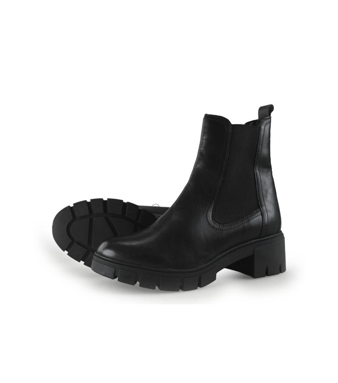 Nelson Chelsea boots
