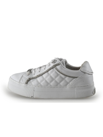 Guess Sneakers Wit 352144
 Maat 38
 