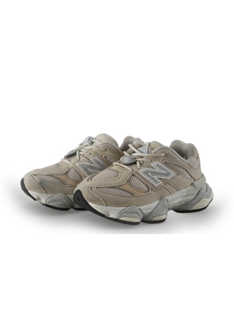 New Balance Sneakers Beige 352166
 Maat 25
 