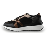 Manfield Sneakers