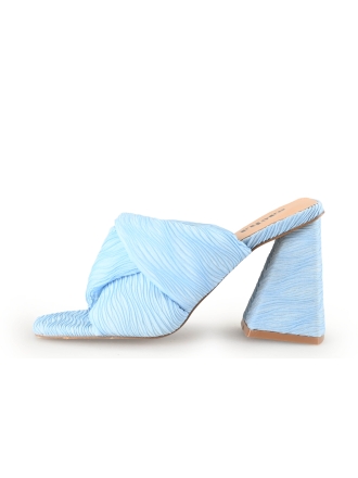 Sacha Muiltjes Blauw 352635
 Maat 38
 