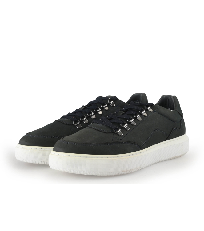 Manfield Sneakers