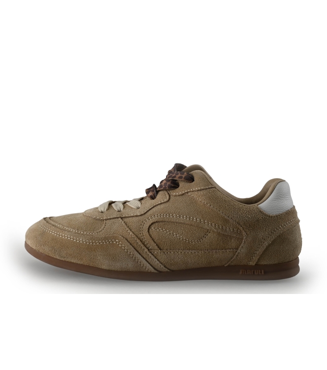Maruti Sneakers