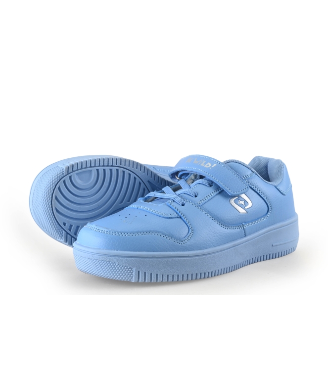 Be Wild Sneakers