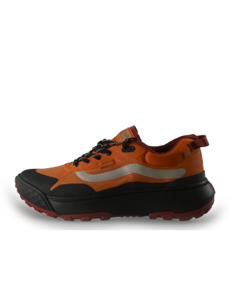 Vans Sneakers Oranje 353376
 Maat 42½
 