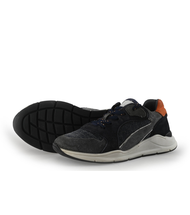 Wysh Sneakers