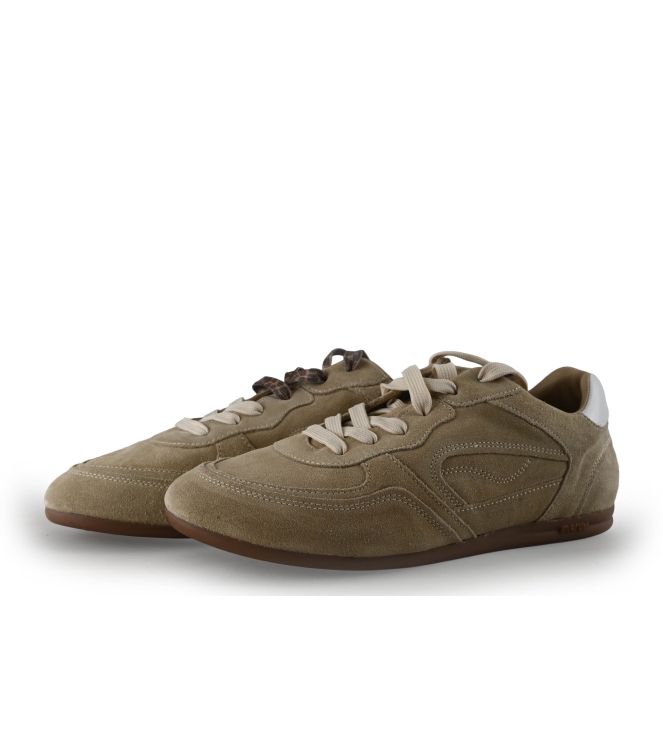 Maruti Sneakers