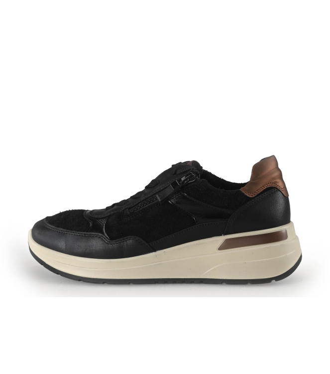 Ara Sneakers