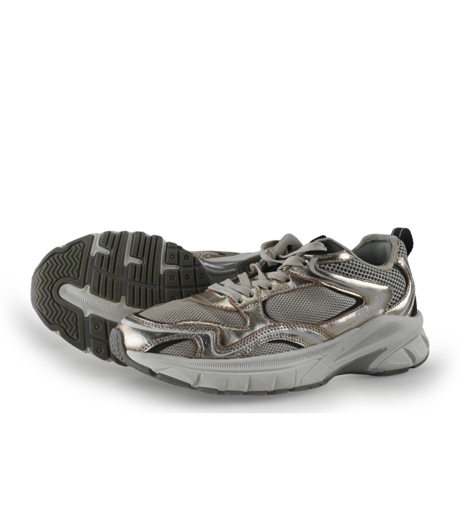 Maruti Sneakers