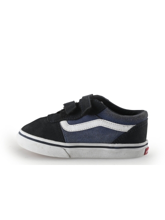 Vans Sneakers Zwart 354030
 Maat 25½
 