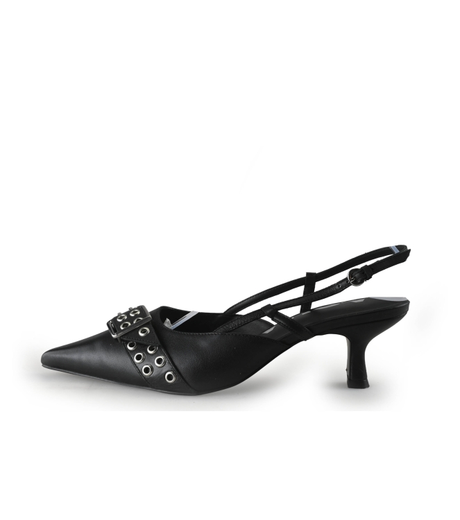 Sacha Pumps