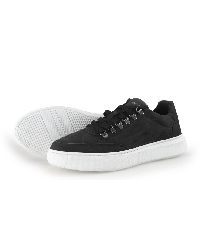 Manfield Sneakers
