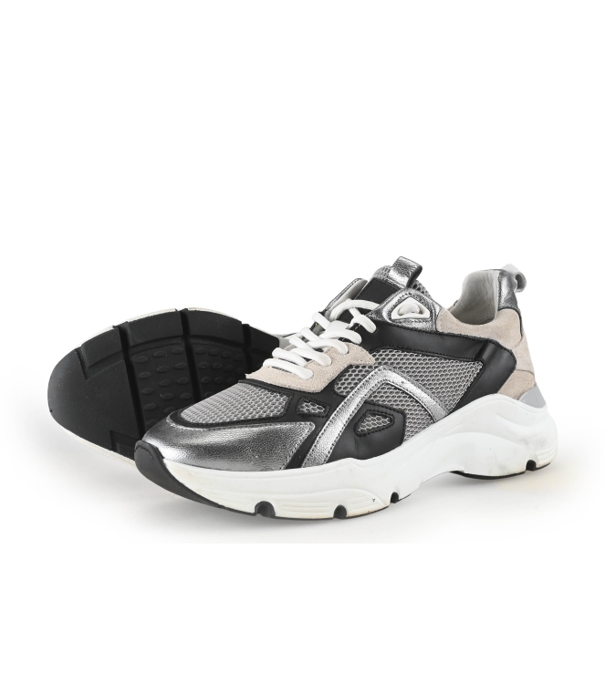 Manfield Sneakers