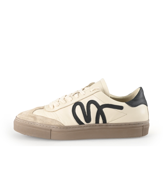 Manfield Sneakers