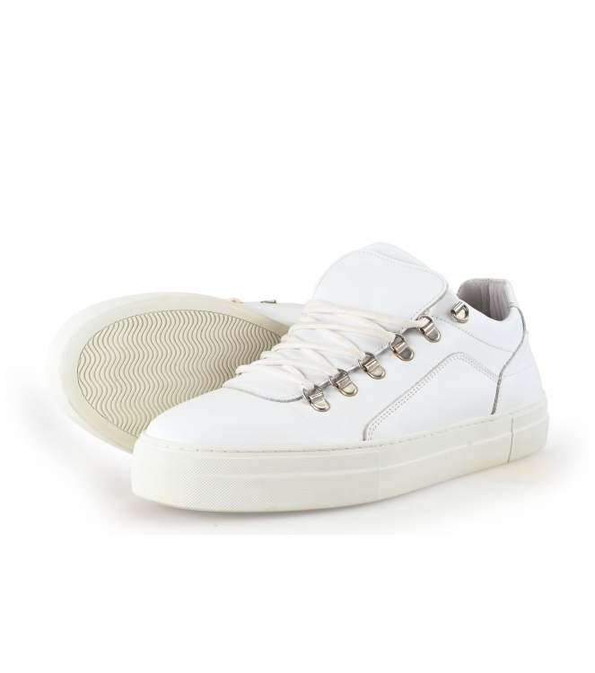 Manfield Sneakers