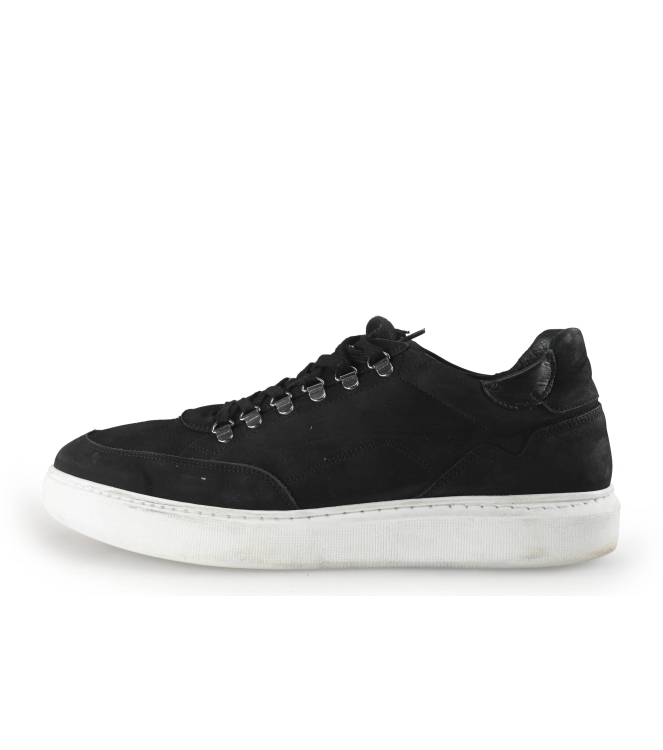 Manfield Sneakers