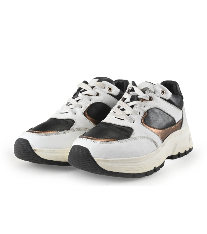Manfield Sneakers