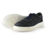 Manfield Sneakers