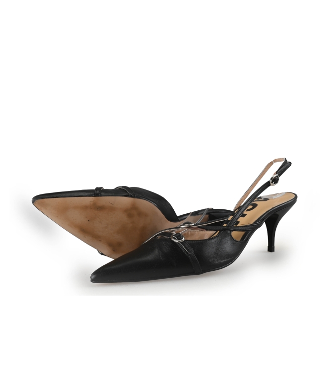 Sacha Pumps