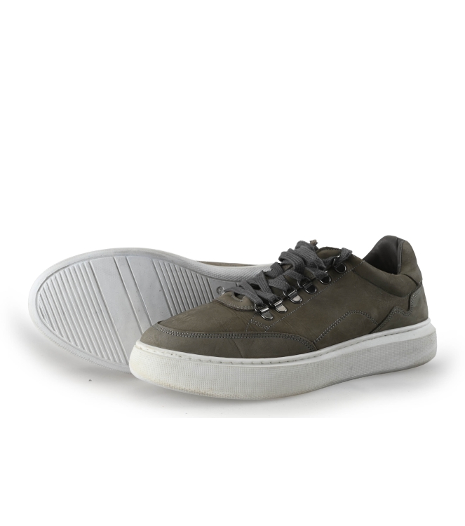 Manfield Sneakers