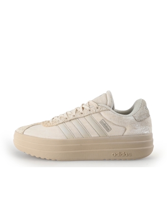 Adidas 
 Maat 39
 