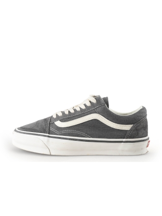 Vans Sneakers Grijs 355434
 Maat 42½
 