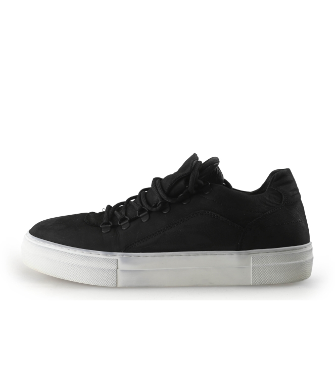 Manfield Sneakers
