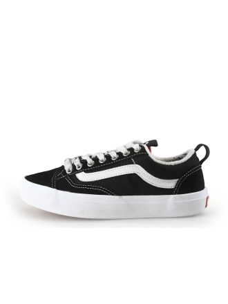 Vans Sneakers Zwart 355642
 Maat 37
 