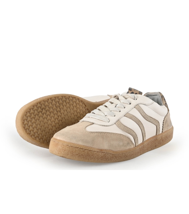 No Stress Sneakers