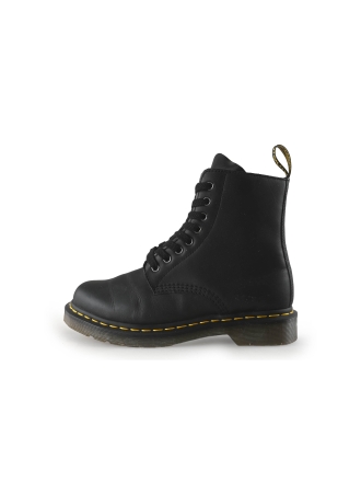 Dr. Martens Veterboots Zwart 357005
 Maat 39
 