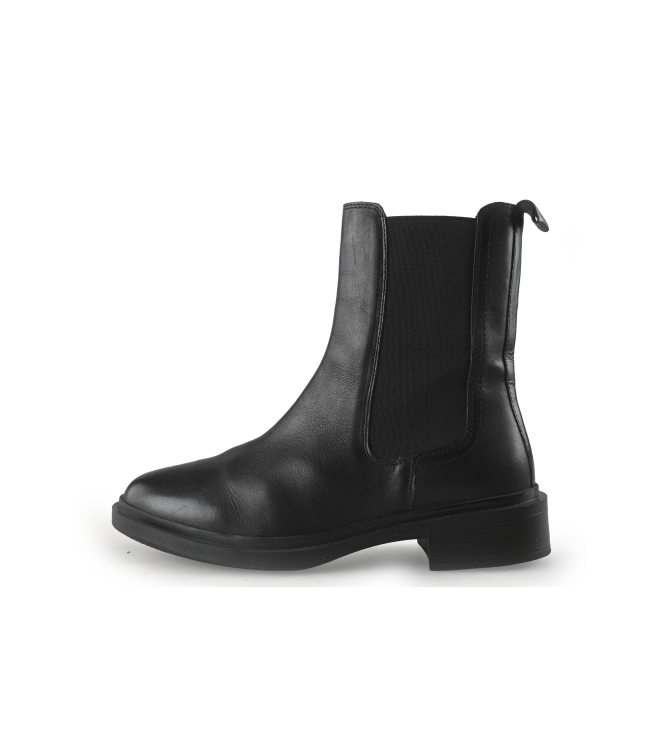 Nelson Chelsea boots