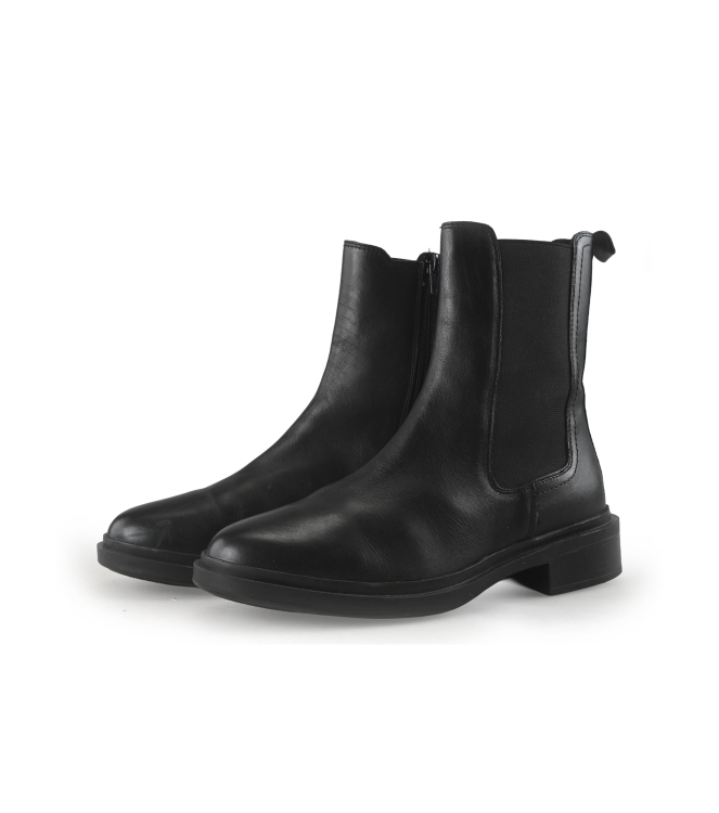 Nelson Chelsea boots