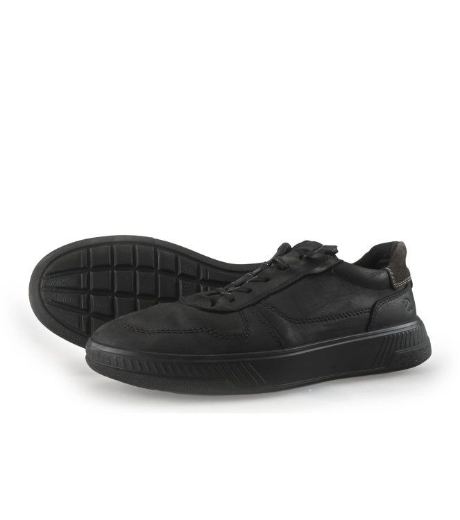 Ecco Sneakers