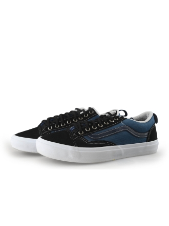 Vans Sneakers Zwart 358233
 Maat 44
 